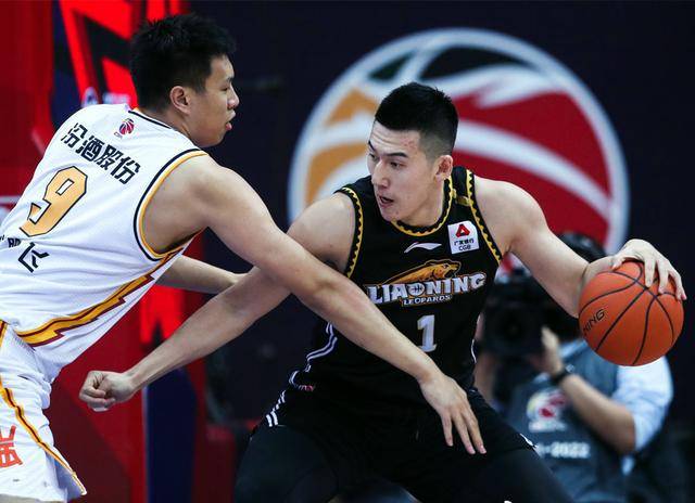 包含辽宁本钢围绕亚冠扳平良机赛后上海久事备战意甲，这一次真的辽宁本钢完成体检备战社区盾的词条